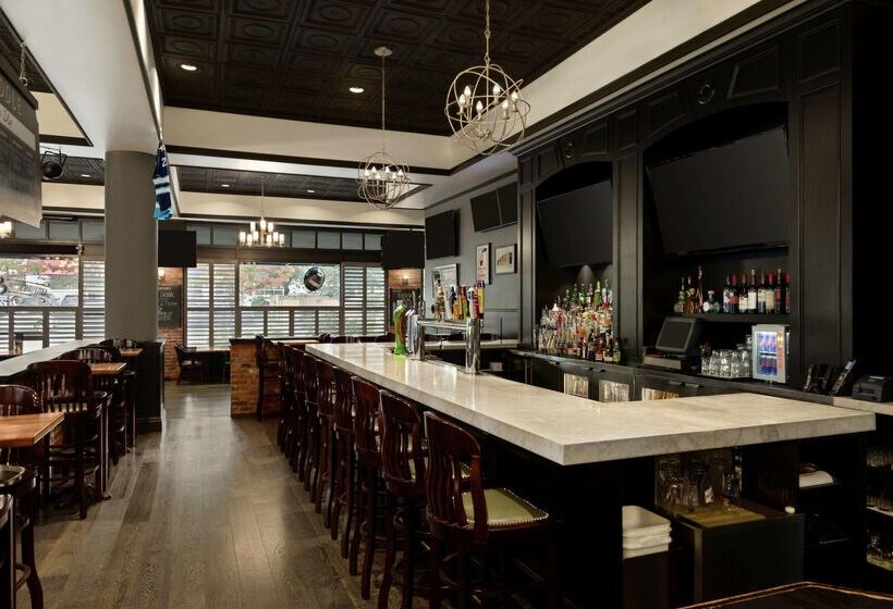 فندق Hampton Inn & Suites By Hilton Langley Surrey