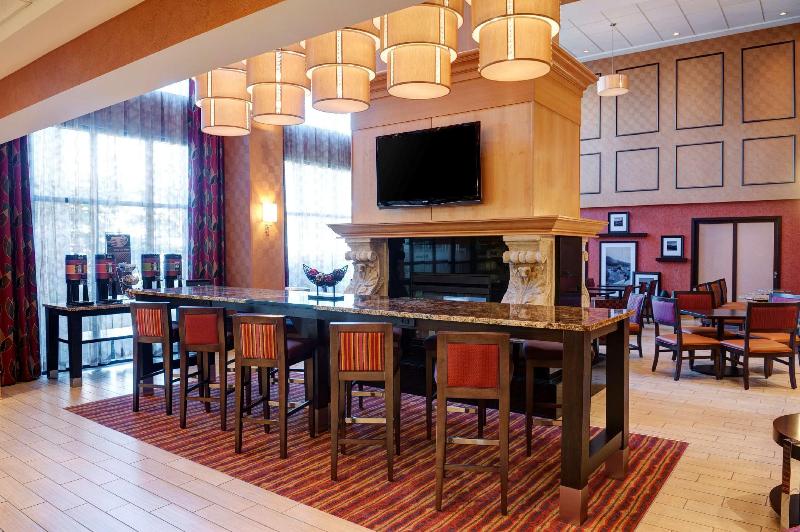 فندق Hampton Inn & Suites By Hilton Langley Surrey