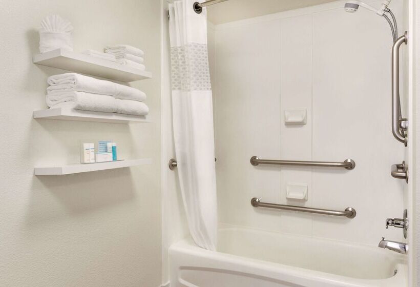 فندق Hampton Inn & Suites Tarpon Springs