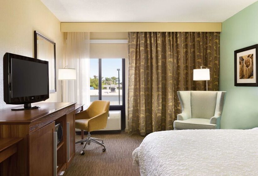 Отель Hampton Inn And Suites Tarpon Springs