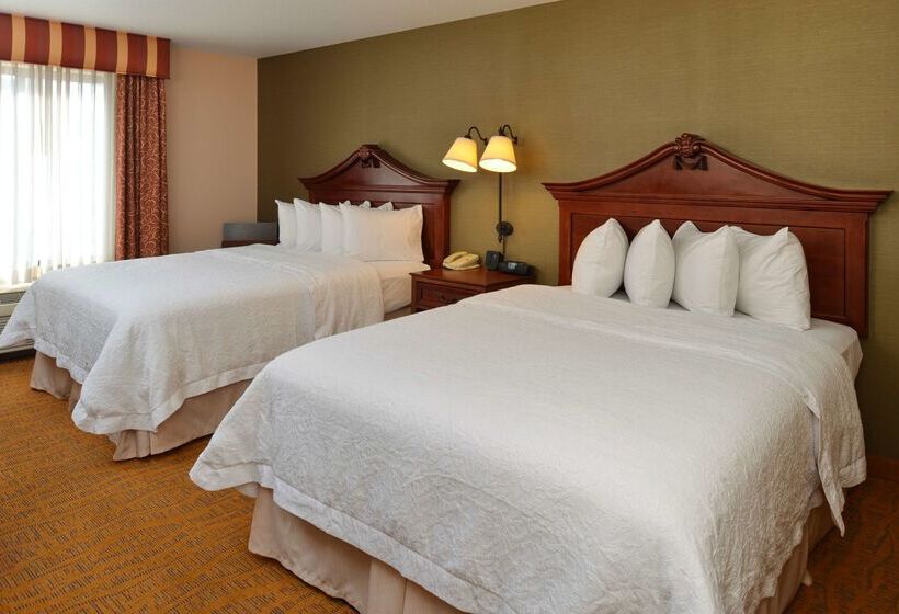 هتل Hampton Inn & Suites Albuquerque Coors Road