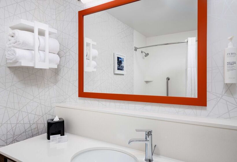 هتل Hampton Inn By Hilton West Palm Beach Central Airport