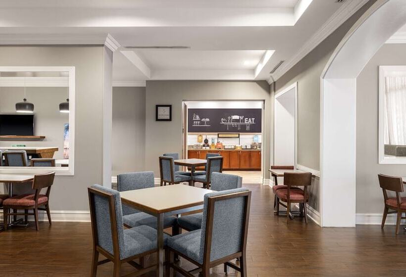 هتل Hampton Inn By Hilton West Palm Beach Central Airport
