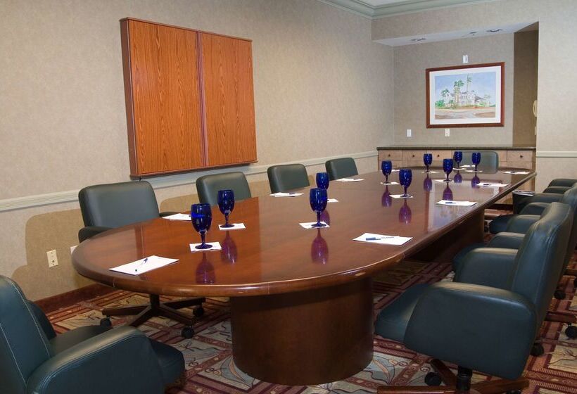 فندق Hilton Garden Inn Carlsbad Beach