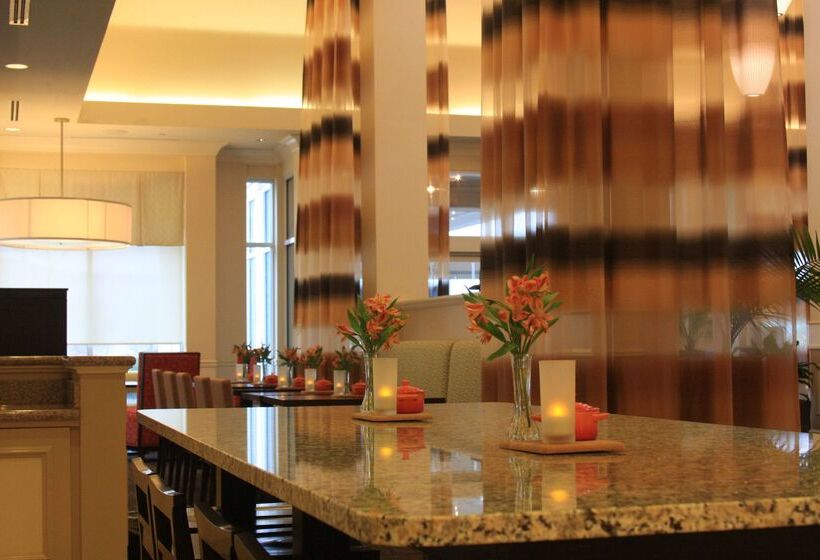 هتل Hilton Garden Inn Elmira Corning