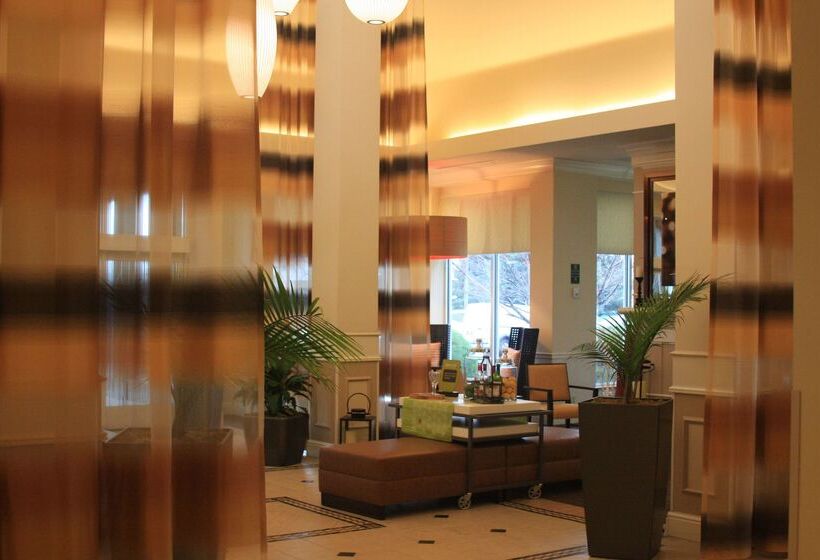 هتل Hilton Garden Inn Elmira Corning