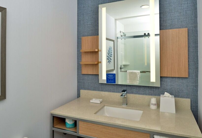 هتل Hilton Garden Inn Napa