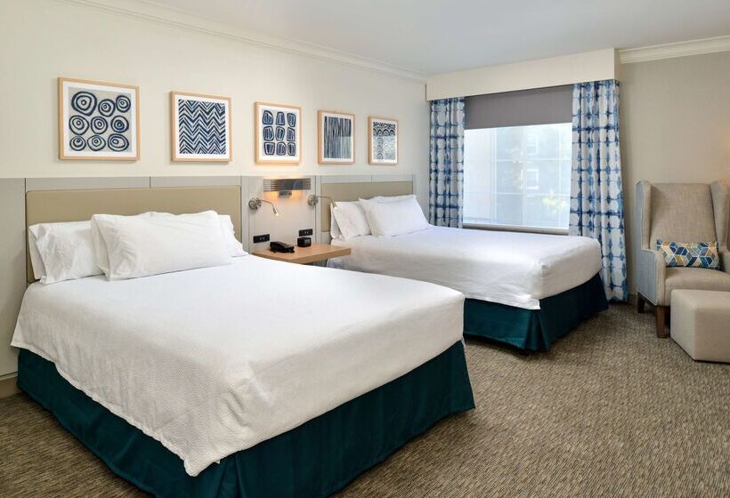 هتل Hilton Garden Inn Napa