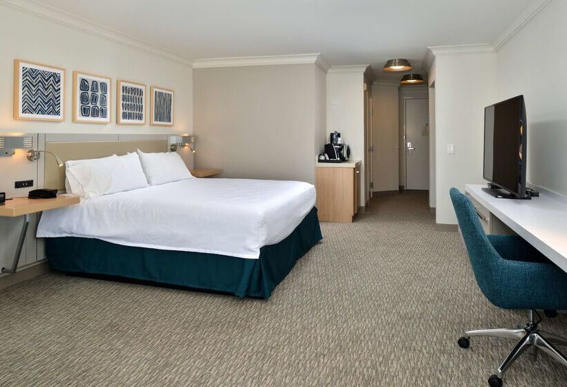 هتل Hilton Garden Inn Napa