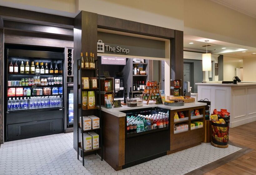 هتل Hilton Garden Inn Napa