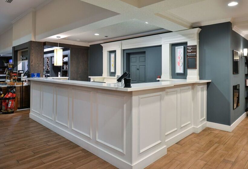 هتل Hilton Garden Inn Napa