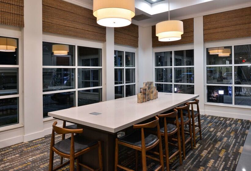 هتل Hilton Garden Inn Napa