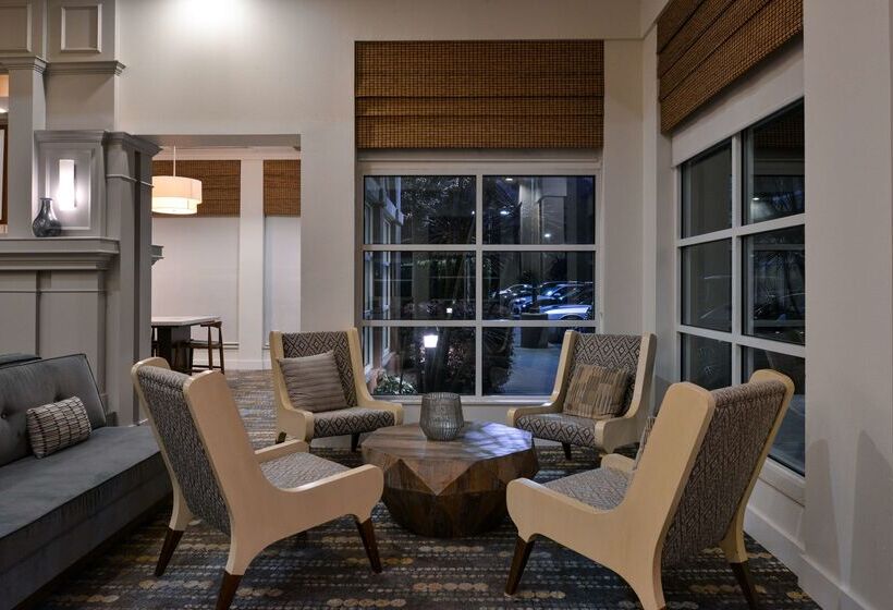 هتل Hilton Garden Inn Napa