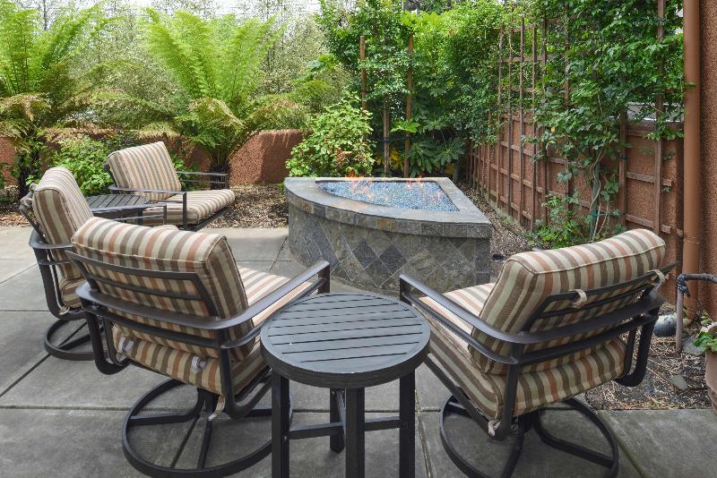هتل Hilton Garden Inn Napa