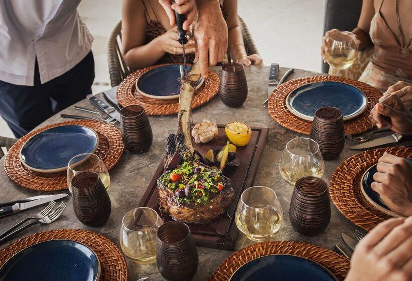 هتل Hilton Los Cabos