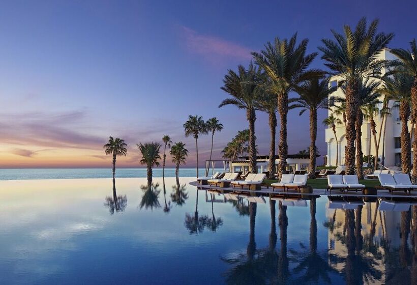 هتل Hilton Los Cabos