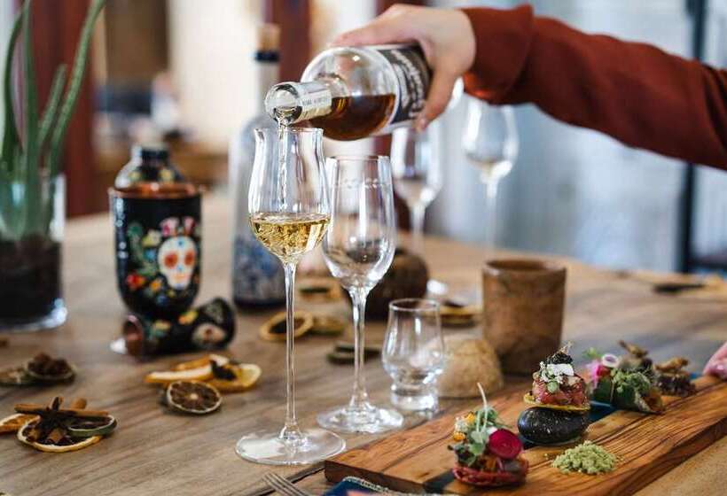 هتل Hilton Los Cabos