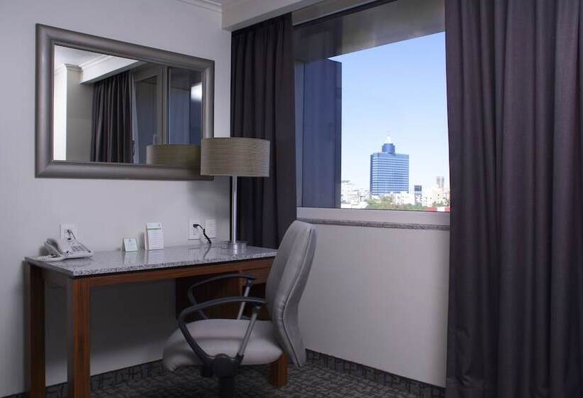 هتل Holiday Inn Mexico City   Trade Center, An Ihg