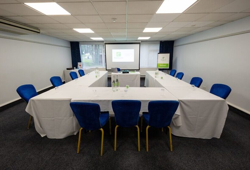 ホテル Holiday Inn Newport, An Ihg