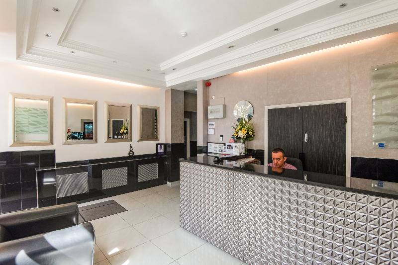 Fotos del hotel OYO Flagship Huttons:  21