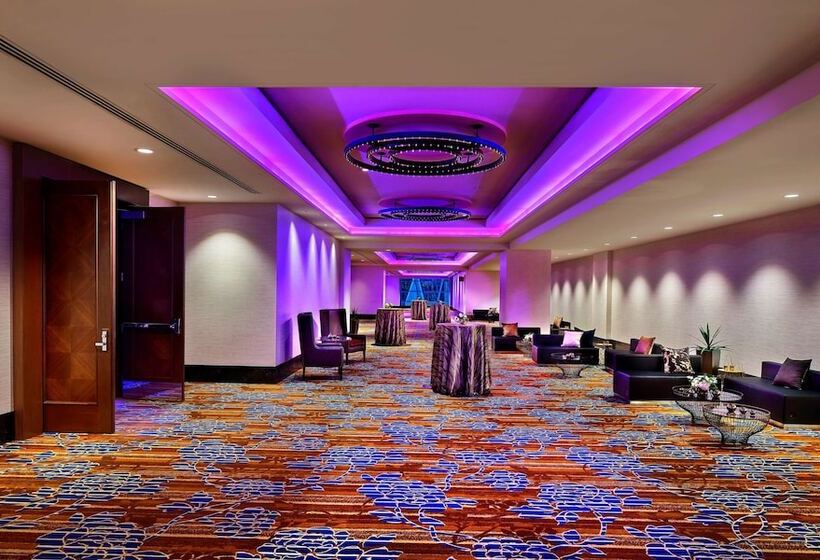 هتل Hyatt Regency Calgary