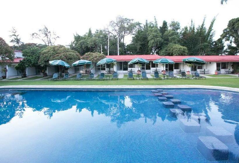 Hotel Jacarandas