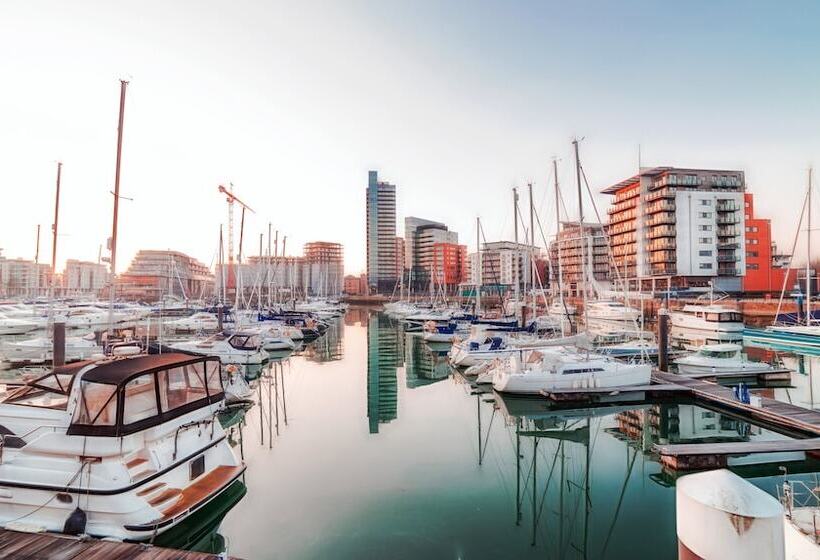 Fotos del hotel Jurys Inn Southampton:  15