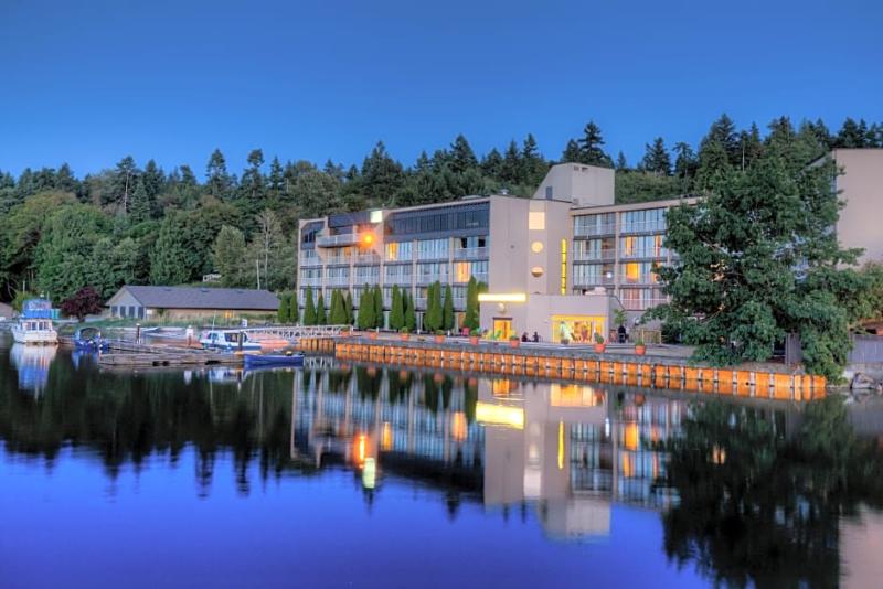 בית מלון כפרי Oceanfront Suites At Cowichan Bay