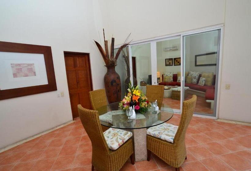 هتل Pacifica Resort Ixtapa