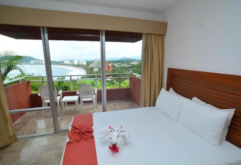 هتل Pacifica Resort Ixtapa
