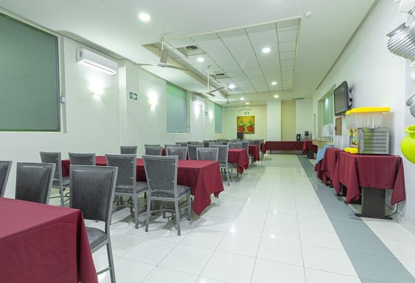 Fotos del hotel Plaza Del Arco Express:  20