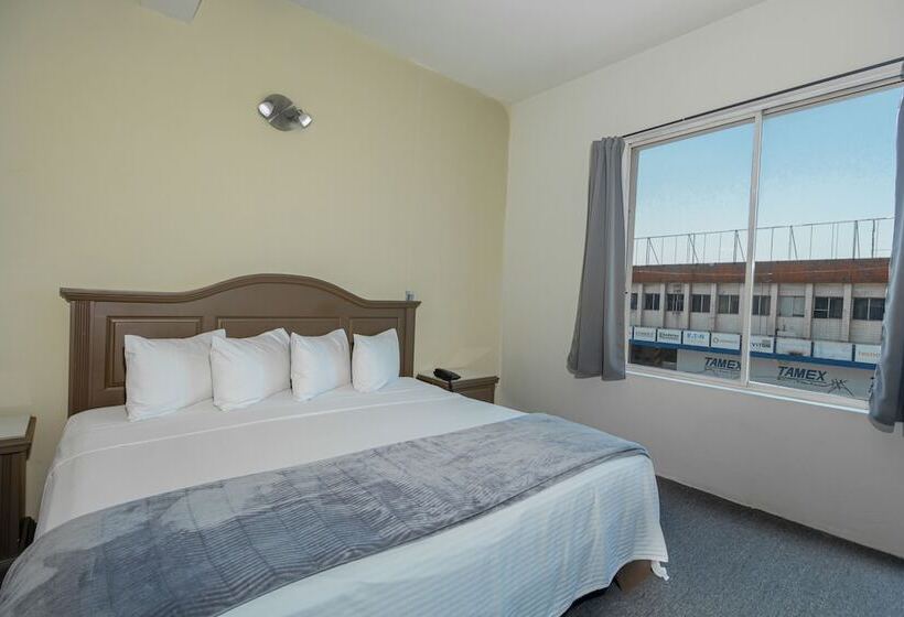 Fotos del hotel Plaza Del Arco  Monterrey:  6