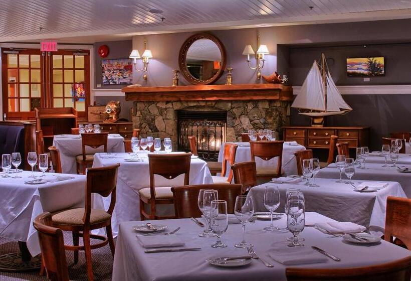 酒店 Poets Cove Resort & Spa