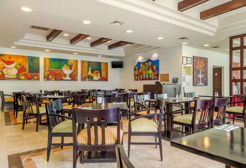 Fotos del hotel Quality Inn Monterrey La Fe:  8