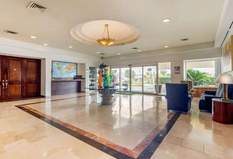 Fotos del hotel Quality Inn Monterrey La Fe:  18