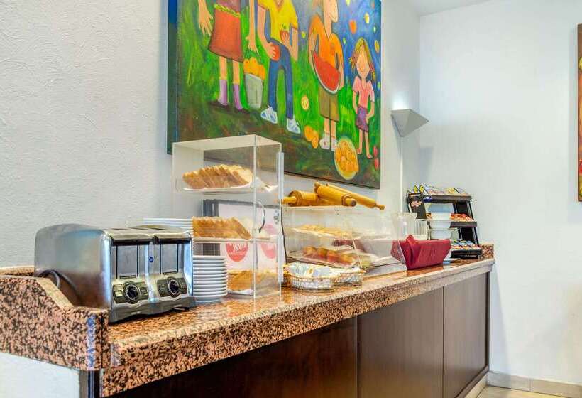 Fotos del hotel Quality Inn Monterrey La Fe:  15