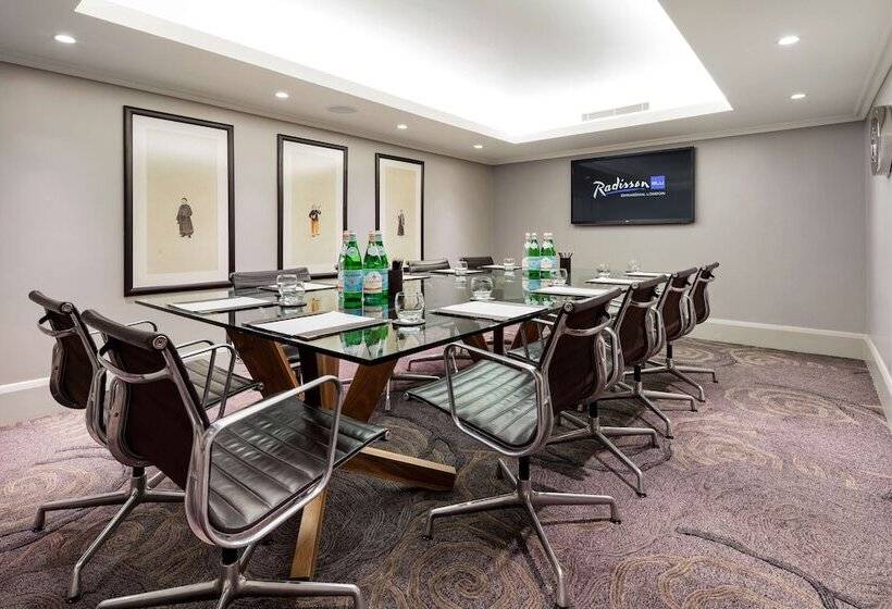 Fotos del hotel Radisson Blu Edwardian Grafton Hotel, London:  11