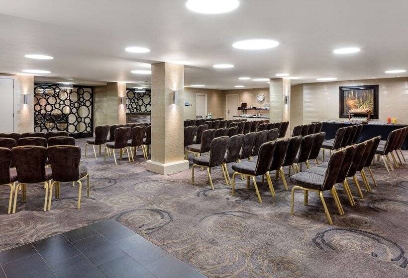 Fotos del hotel Radisson Blu Edwardian Grafton Hotel, London:  14