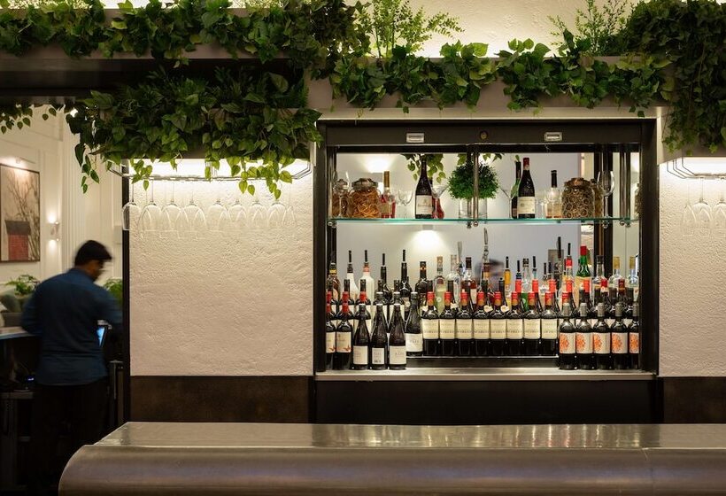 Fotos del hotel Radisson Blu Edwardian Grafton Hotel, London:  15