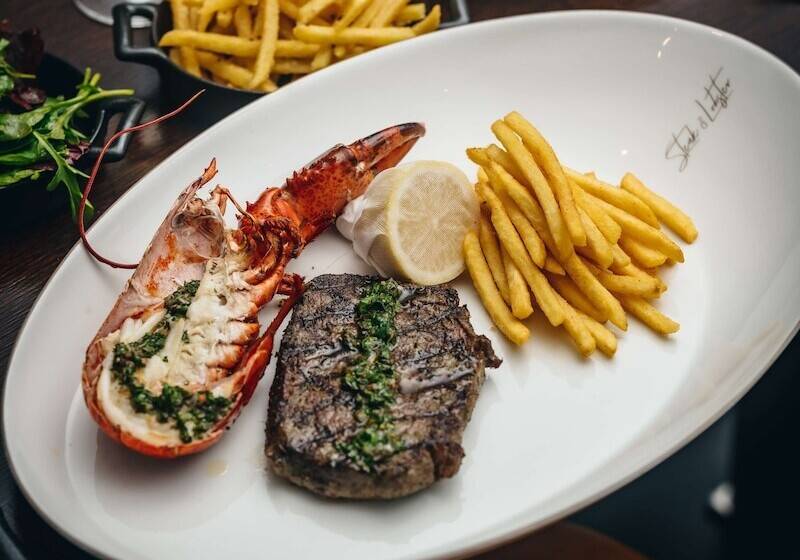 Fotos del hotel Radisson Blu Edwardian Grafton Hotel, London:  24