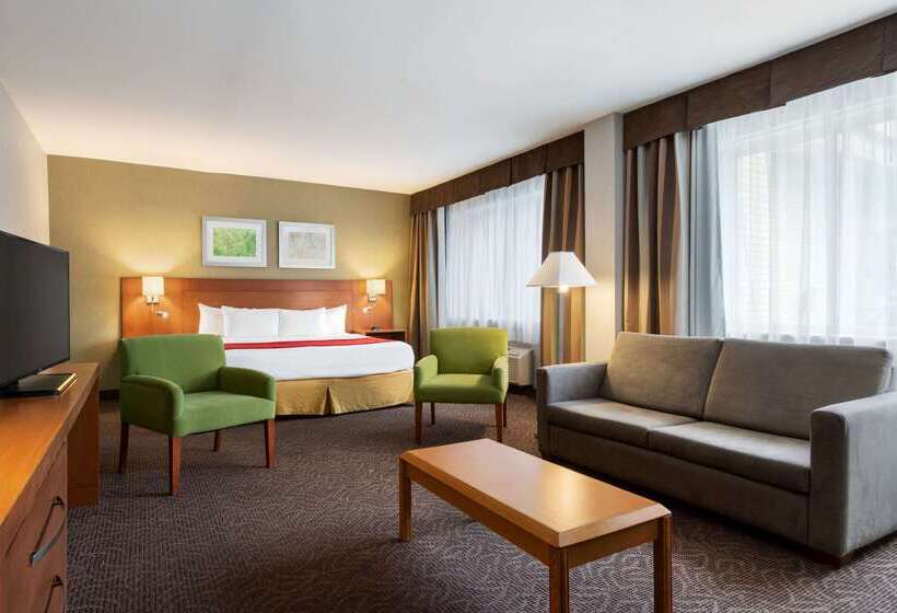 فندق Ramada Plaza By Wyndham Montreal