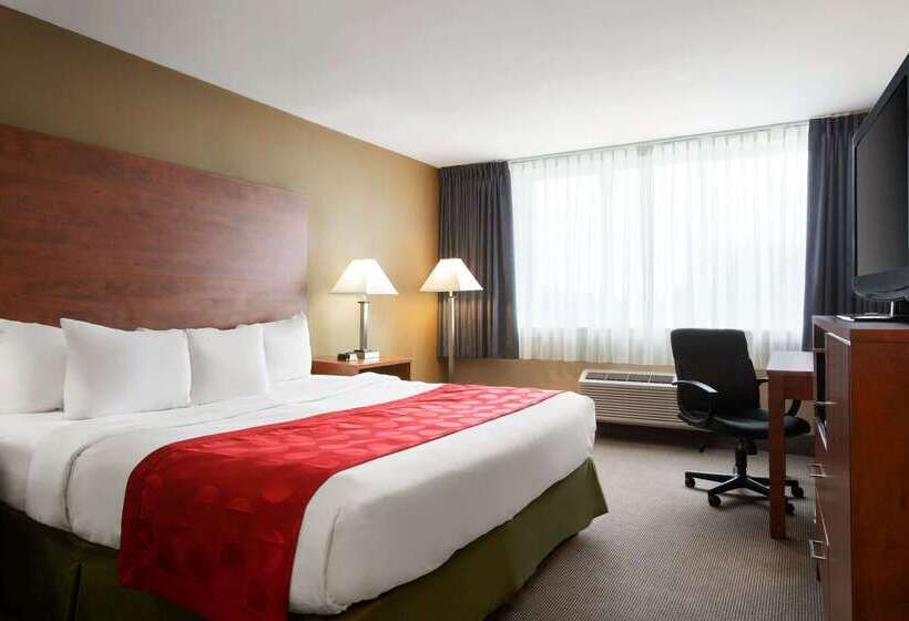 ホテル Ramada Plaza By Wyndham Montreal