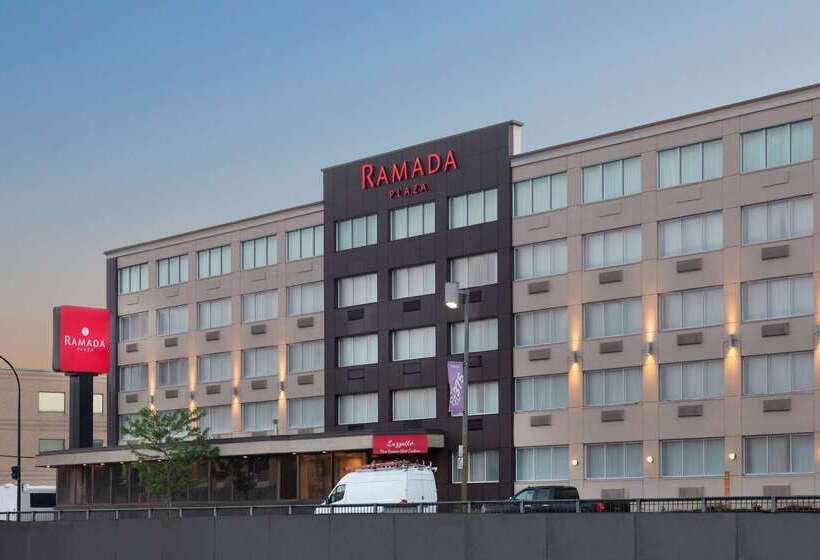 ホテル Ramada Plaza By Wyndham Montreal