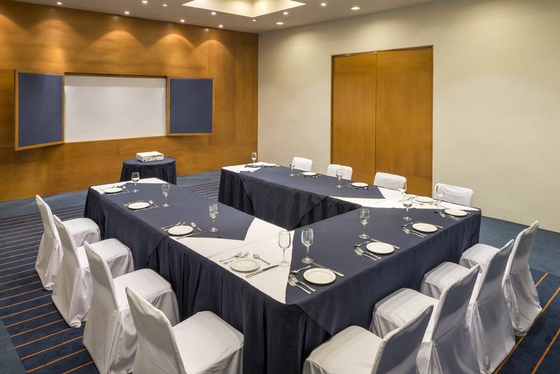هتل Real Inn San Luis Potosí