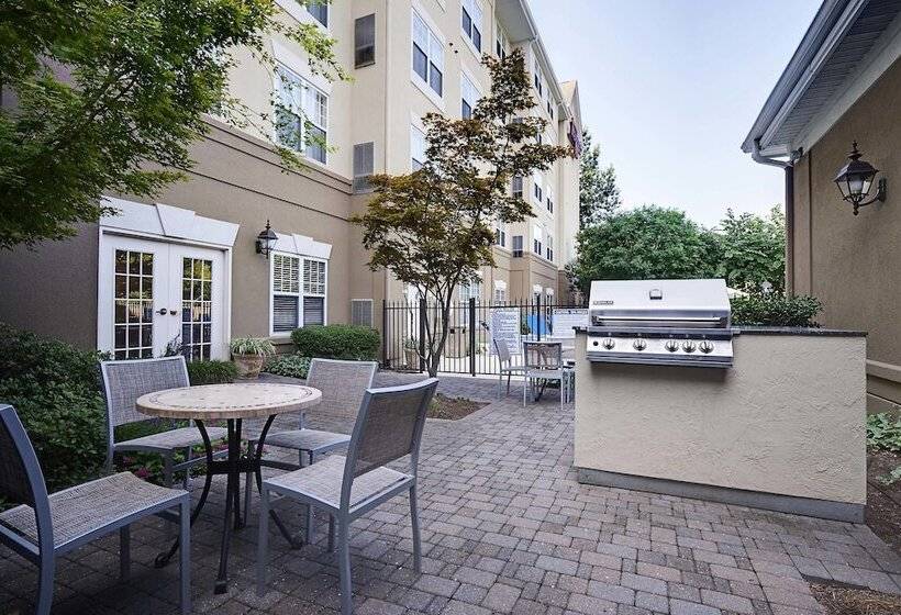 هتل Residence Inn By Marriott Raleigh Crabtree Valley