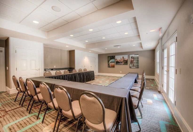 هتل Residence Inn By Marriott Raleigh Crabtree Valley