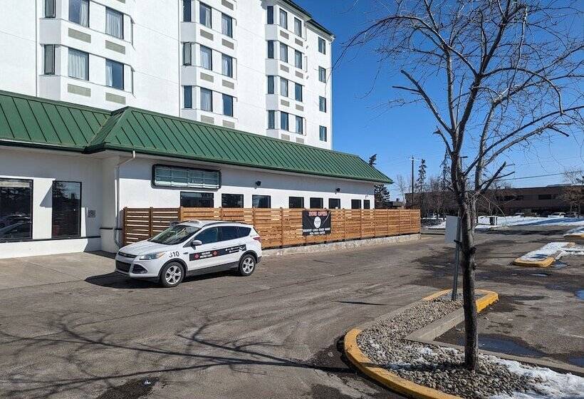בית מלון כפרי Divya Sutra Plaza And Conference Centre Calgary Airport