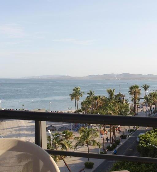 Fotos del hotel Seven Crown La Paz Malecon:  38
