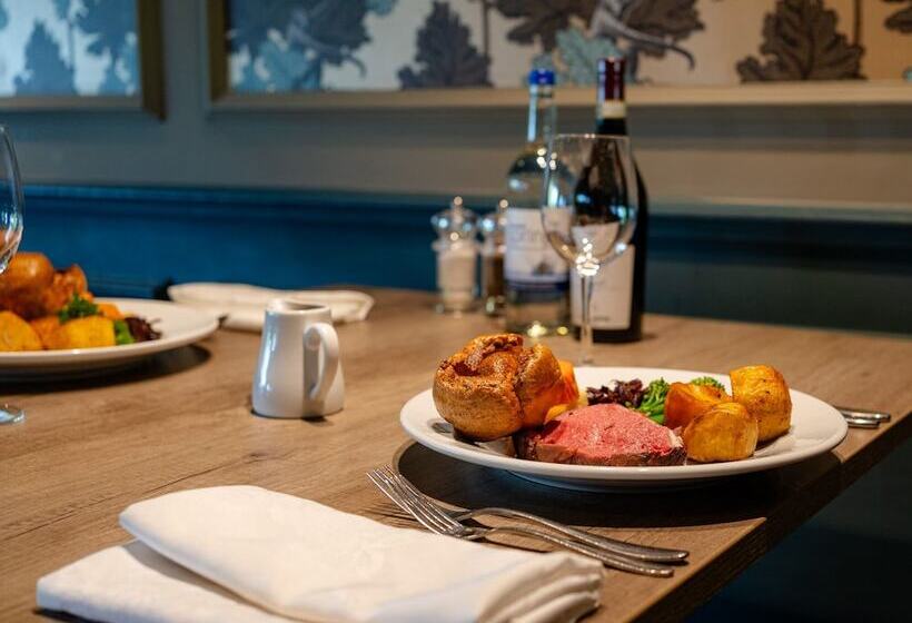 Stoke By Nayland Hotel, Golf & Spa