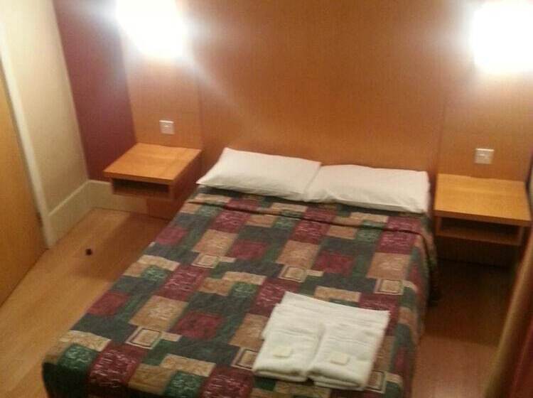 Fotos del hotel Berkeley Court Hotel:  16